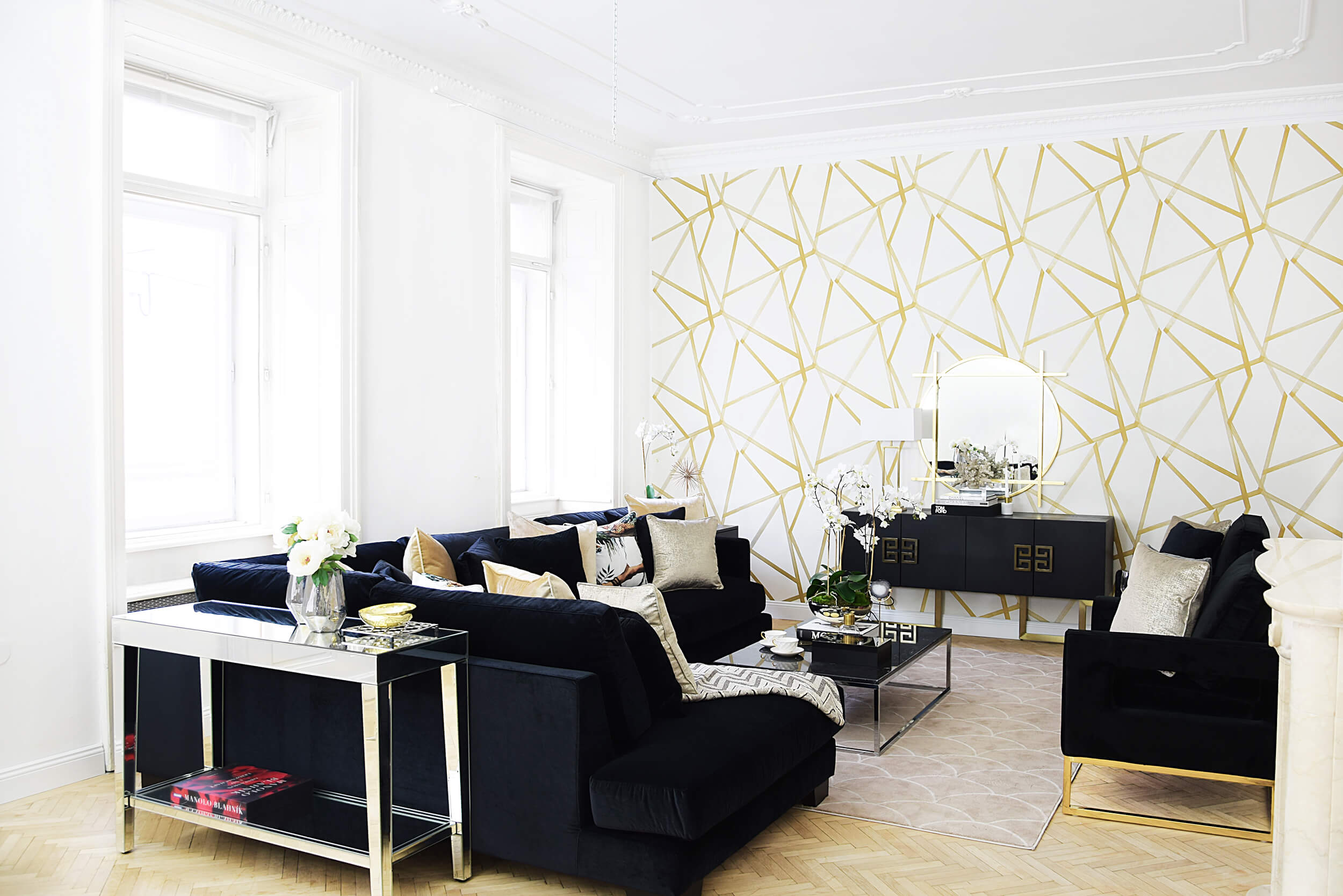 New Look! Black Velvet - Wohnzimmer in schwarzem Samt