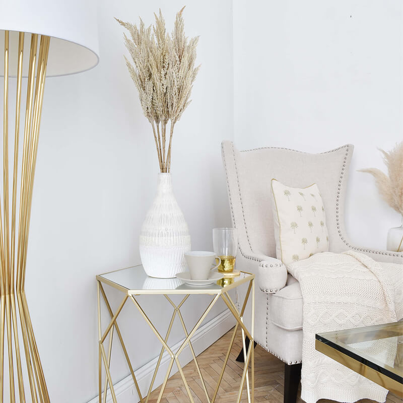 Making Of Video I: Homeoffice in white & gold