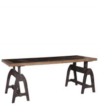 moderner Schreibtisch oder Esstisch auf Böcken im Industrie-Style