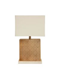 Tischleuchte mit goldenem Blockfuß mit geometrischem Muster, Lampenschirm beige