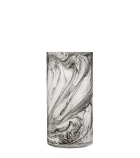 trendige hohe Vase aus Glas mit Marmorierung