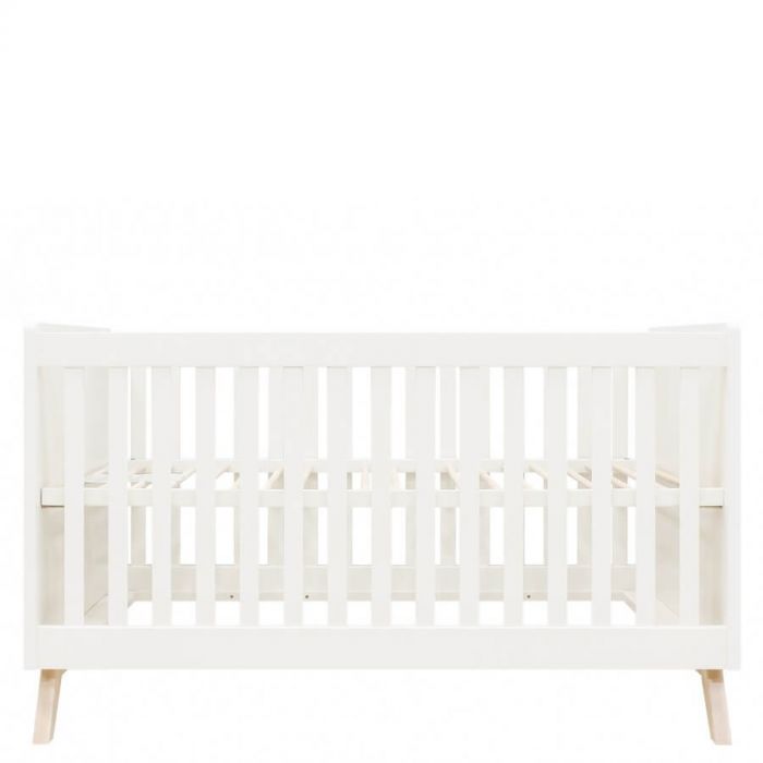 Umbaubares Babybett Aus Weissem Holz Buche Im Retro Style Mit Hohenverstellbarem Lattenrost 70 X 140 Cm